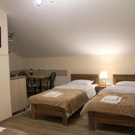 Nitsa Guest House Gori Exterior foto